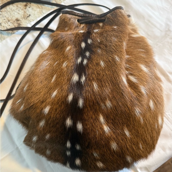 Sika Deer Purse. Real leather. Handmade from New Zealand - Picture 4 of 11